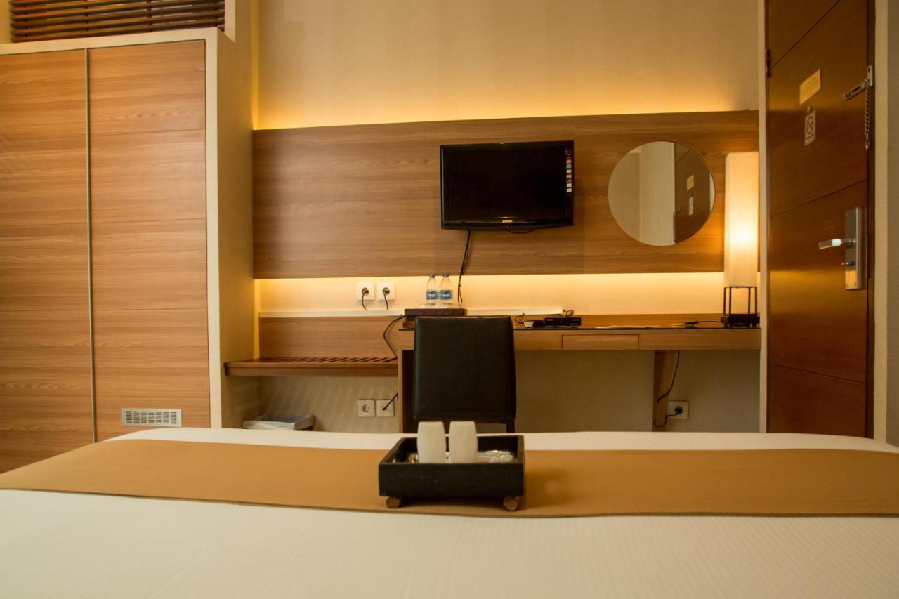 Chic Quarter Hotel Jakarta Bagian luar foto